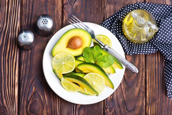 Les bienfaits de l'huile de coco dans votre alimentation minceur